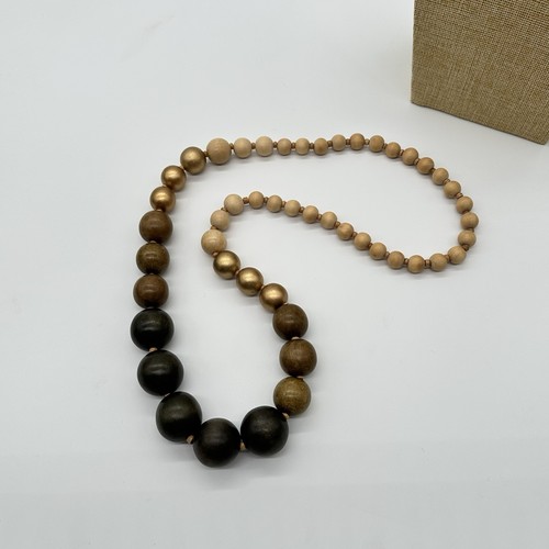 Chunky wooden beaded necklace - wooden,