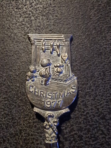 Vintage christmas collectible - christmas,