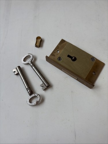 Vintage brass cabinet lock - brass,