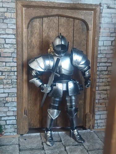 Exquisite tudor artisan - exquisite,