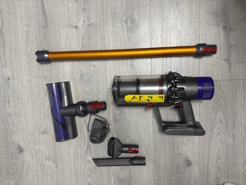 Dyson v10 vacuum - v10,