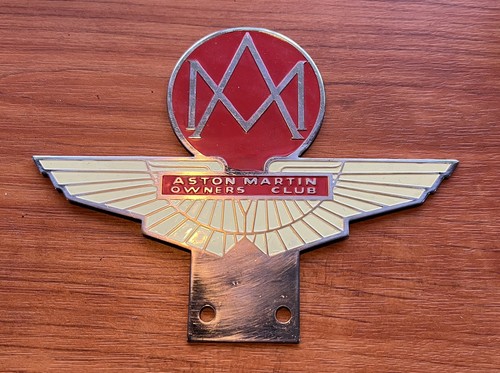 Aston martin owners - club, badge