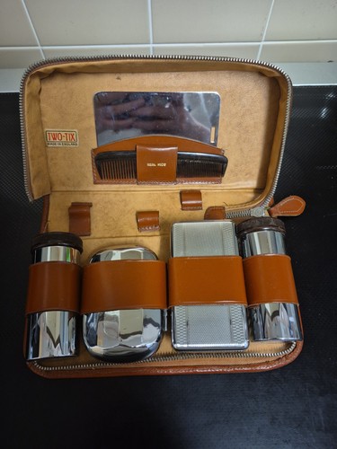 Vintage two tix men grooming - vintage,
