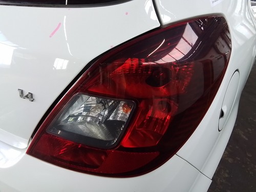 Tail light vauxhall - rh,