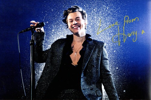 Harry styles one direction - -,