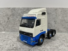 Corgi - Volvo FH Tractor Unit - Lomas Distribution - CC12421 - 1:50 - Mint/New