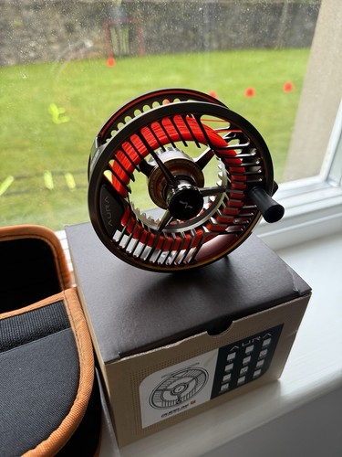 Guideline aura 810 salmon reel - guideline,