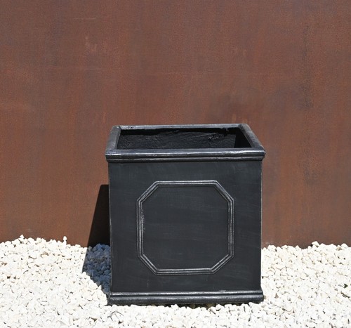 Clayfibre chelsea cube planter - clayfibre,