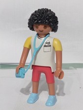 PLAYMOBIL FIGURE RUNNER