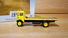 EFE 00 SCALE AEC Mammouth Flat Bed Truck Blue Circle Concrete (E10702) model