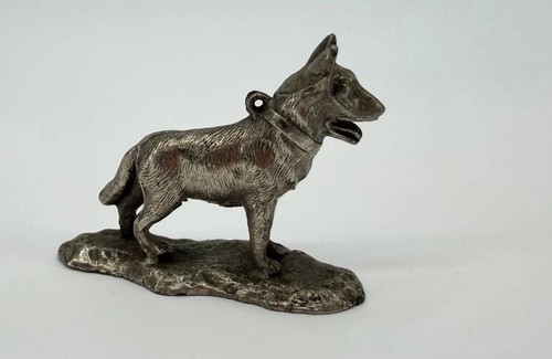 Metal dog figurine vintage - metal,