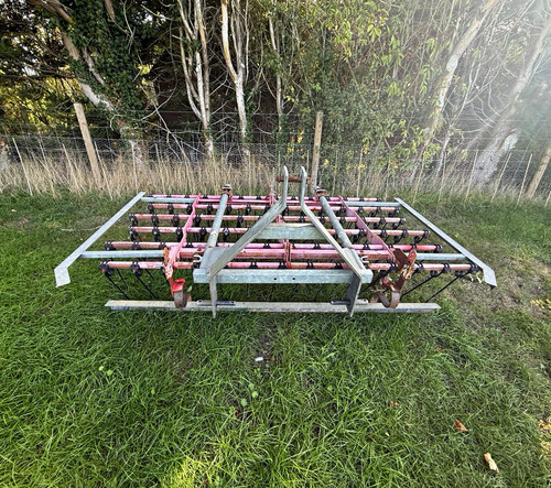 Tractor point linkage - tractor, 3-point