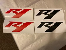 YAMAHA R1 STICKER X2