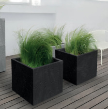 Square Planter – Concrete