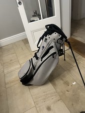 Titleist Players Stand Bag 4-Way Divider with Rain Hood