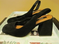 Marks & Spencer Wide Fit Black Suede Block Heel Slingback Shoes. Size UK6 EUR 39