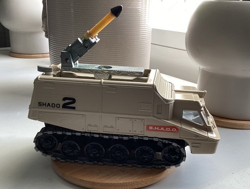 Dinky 353 shado - shado, diecast
