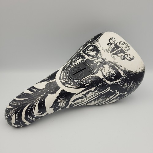 Premium skulls pivotal bmx - skulls,