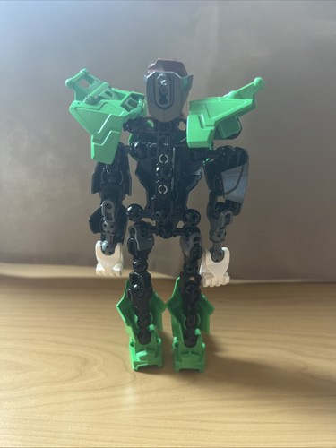 Incomplete lego bionicle - incomplete, green