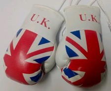 UK MINI BOXING GLOVES FOR CAR MIRROR PAIR UK STOCK FREE DELIVERY GRAB A BARGAIN 