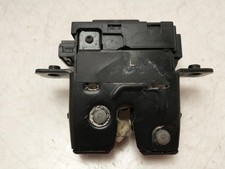 NISSAN QASHQAI TAILGATE BOOT LOCK Hatchback  06-15
