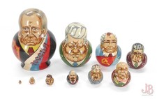 10 potbelly matryoshka dolls