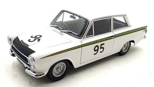 Autoart scale diecast - autoart, 1/18
