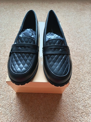 Russell bromley suzie q - suzie,