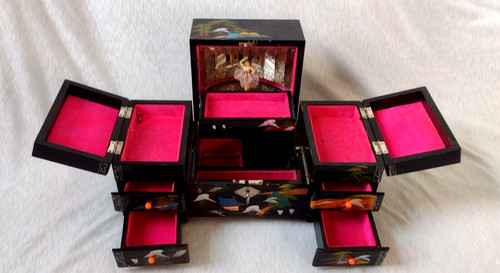 Vintage japanese black lacquer - black,
