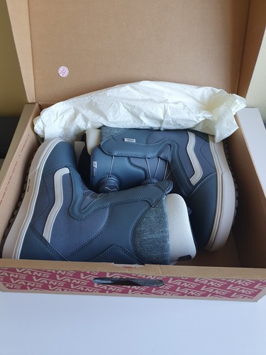 Rrp 235 bnwt vans encore - £235!!,