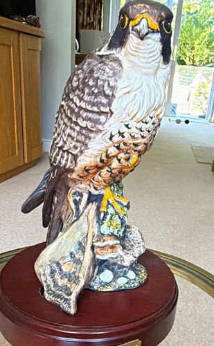 Royal doulton peregrine falcon - peregrine,