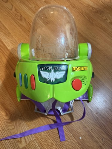 Toy story buzz lightyear space - story,