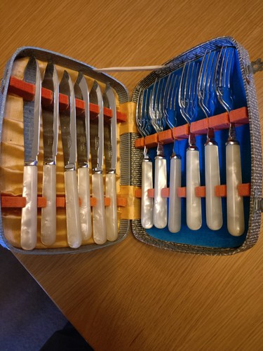 Fish knife and fork boxed - knife,