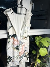 Roman Originals Magenta Floral