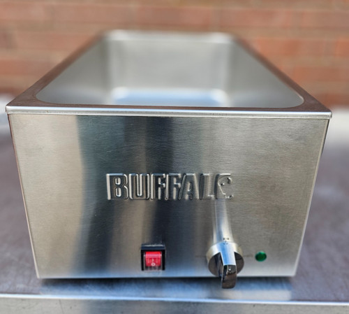 Wet well bain marie - well,