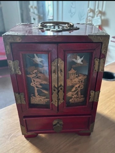 Vintage chinese red - chinese, lacquered