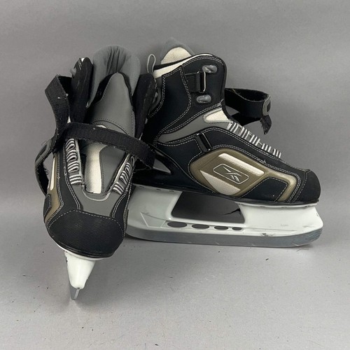 Reebok size ice skates - size, 8