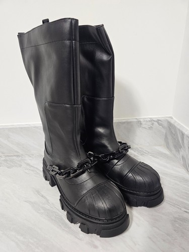 Public desire boots - mens, uk7