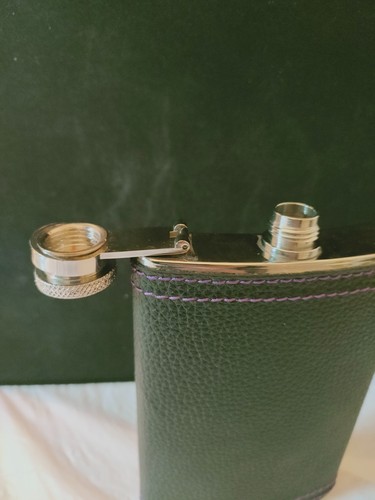 Hip flask black - hip,