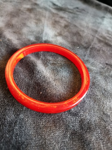 Vintage bakelite bangle - bakelite,