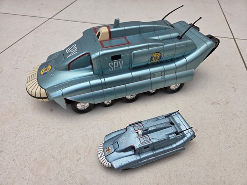 Captain scarlet spv - captain, –