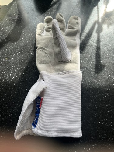Leon paul glove size - leon, medium