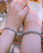 2pcs Silver Magnet Couple