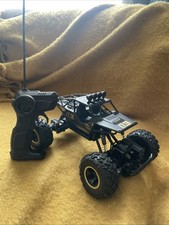Maxis RC Rock Crawler 4 Wheel Drive 1:16 Metal Alloy Body Rock Climber.