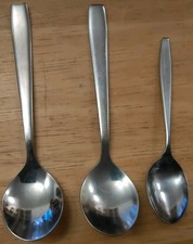  2 CATHAY PACIFIC AIRLINES