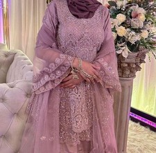 Asian Women's Lehenga Dress Indian Pakistani Wedding/Party Lehenga