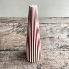 Vintage/Retro Hornsea Summit Red/White Pepper Pot Cruet - 17cm/6.75" High
