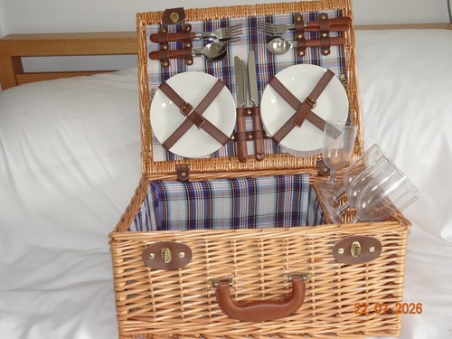 Traditional luncheon picnic - luncheon,