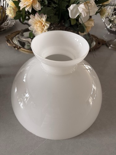 Lamp opal glass - 10",