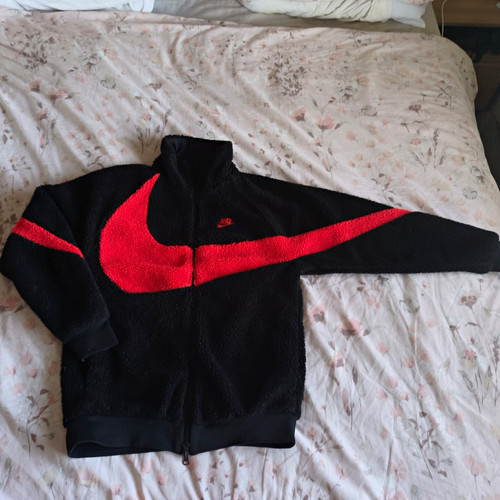 Nike fluffy swoosh - fluffy, reversible